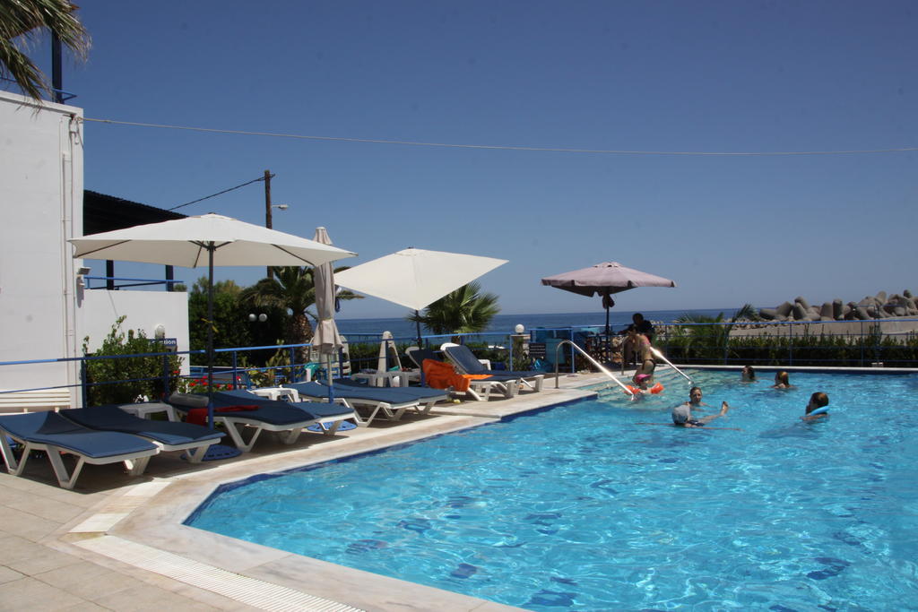 Aparthotel Porto Milatos