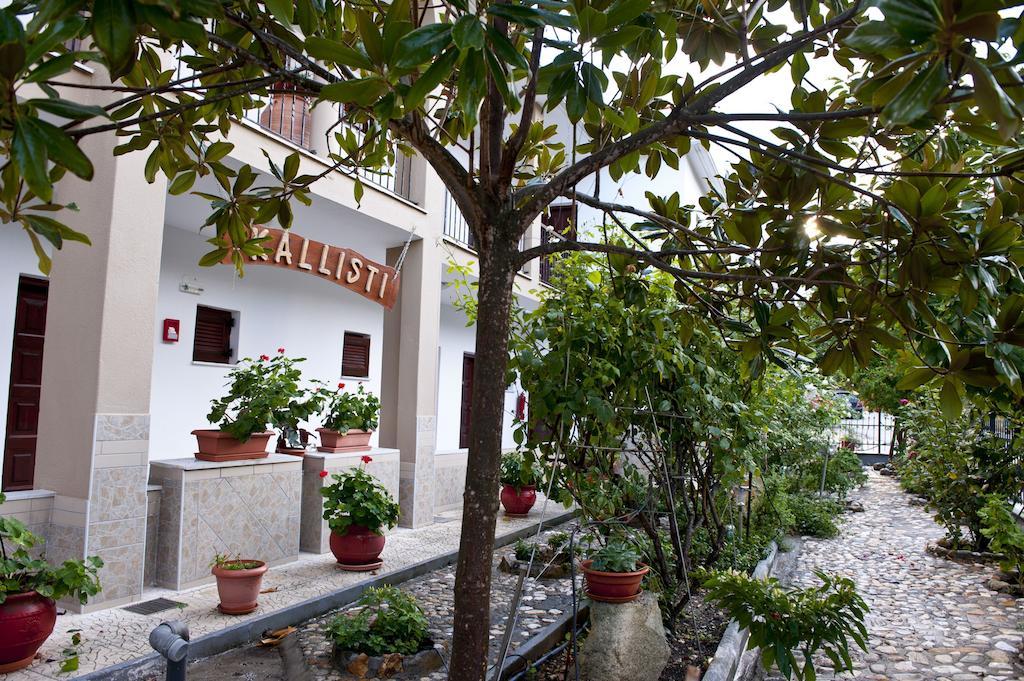 Kallisti * Ormos Panagias