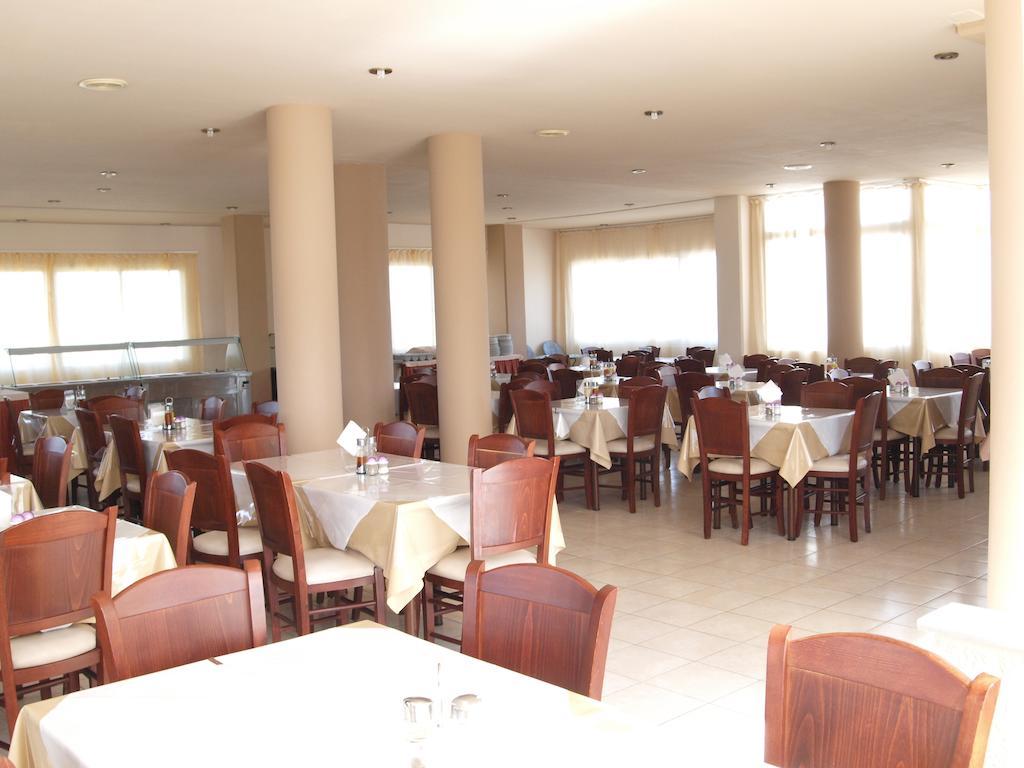 Summer Dream 3* Theologos (Rhodes)