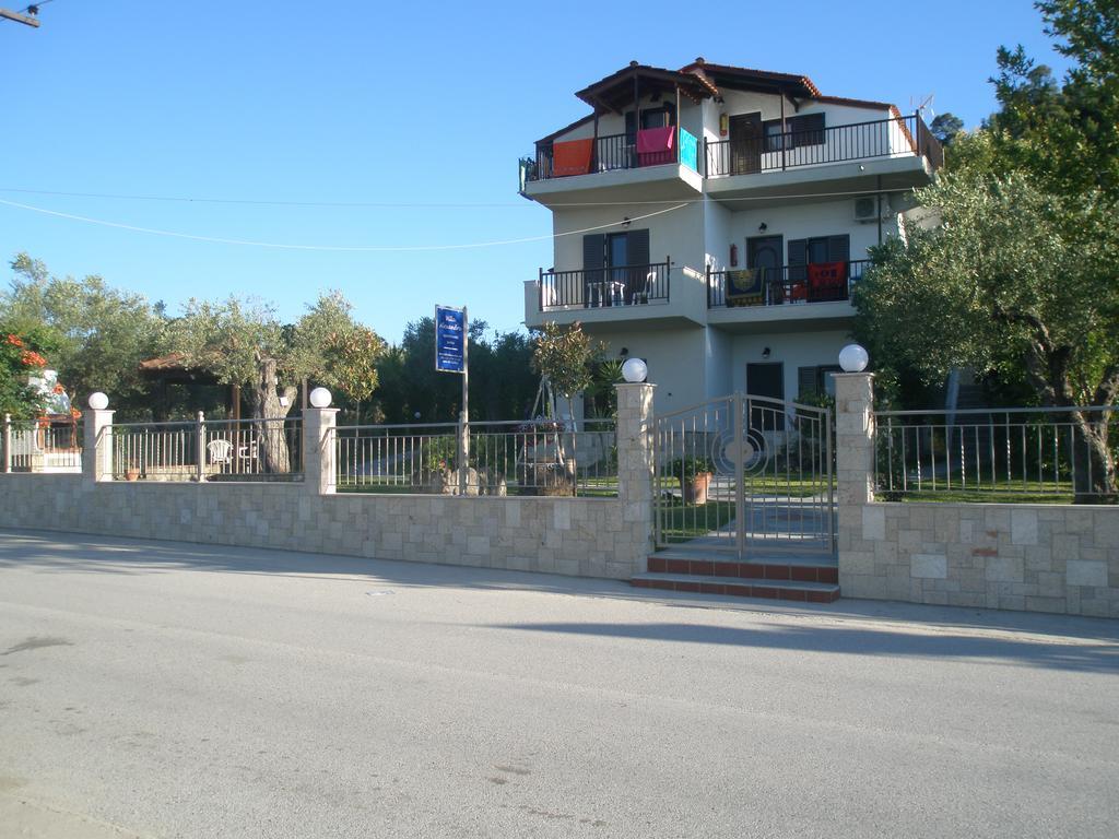 Alexandra Apartment Polychrono