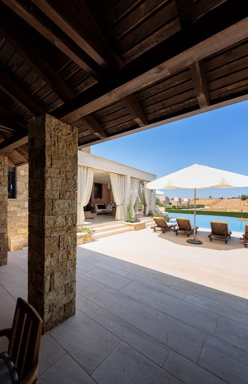 #luxlikehome - Sanni La Stella Villa *