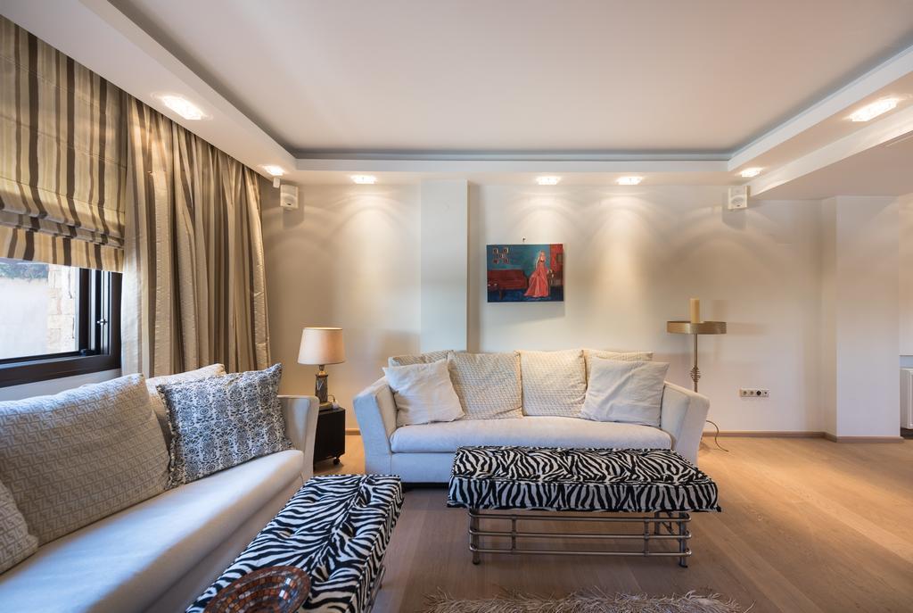 #luxlikehome - Sanni La Stella Villa *