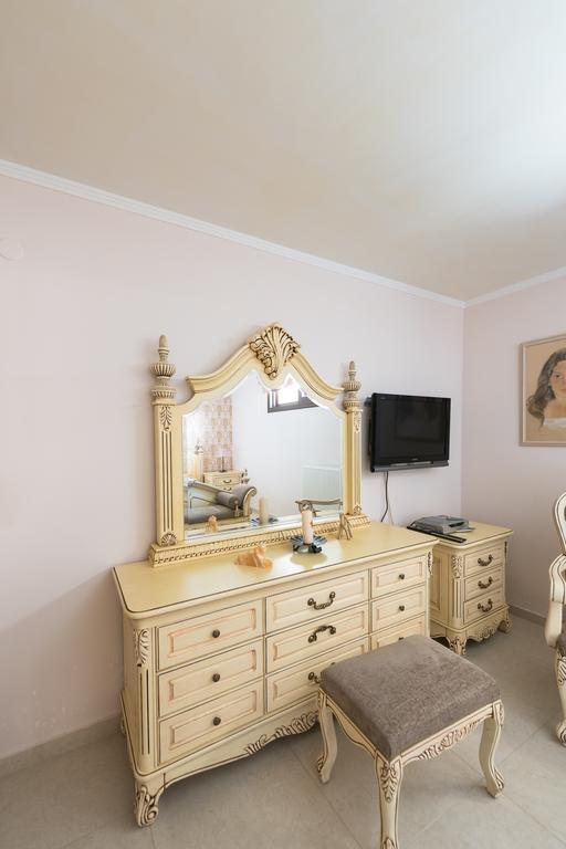 #luxlikehome - Sanni La Stella Villa