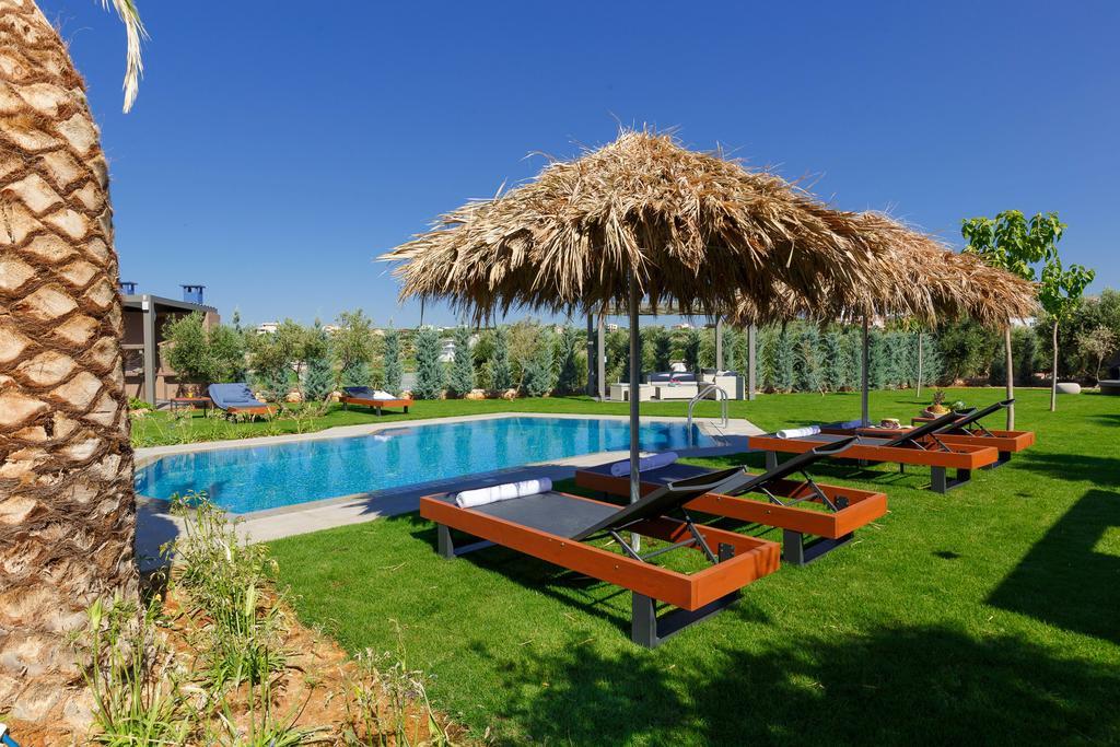 Velvet Breeze Superior * Stavromenos