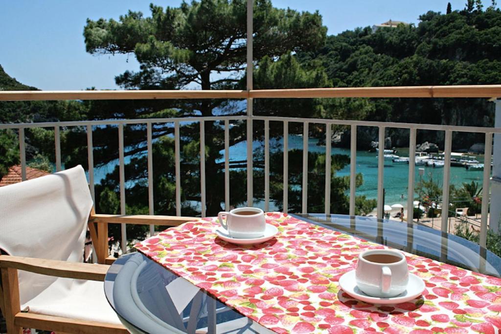 Zefiros Traditional 3* Paleokastritsa