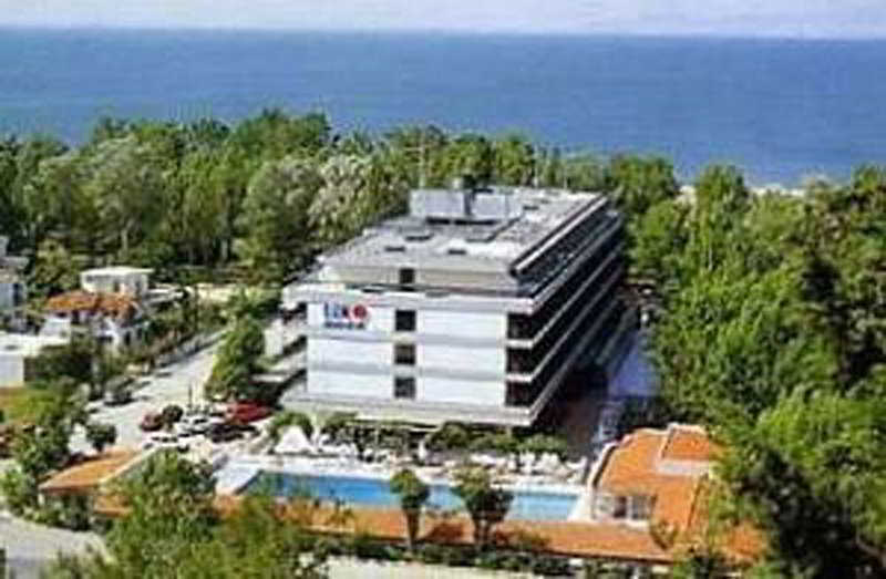 Sun 4*
