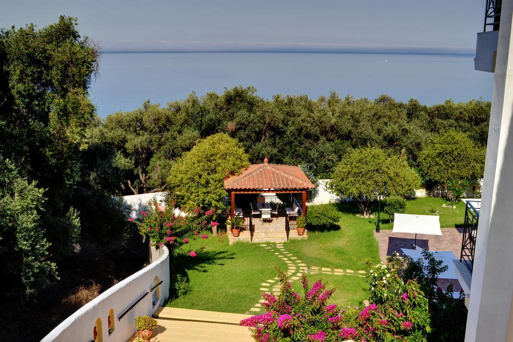 Archontiko Loukis Aparthotel 3*