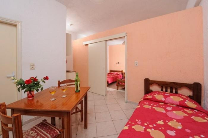 Primavera & Aparthotel Malia (Crete)