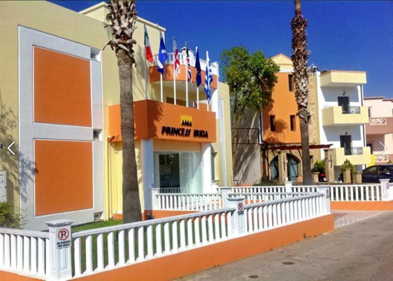 Hotel Irida By Estia