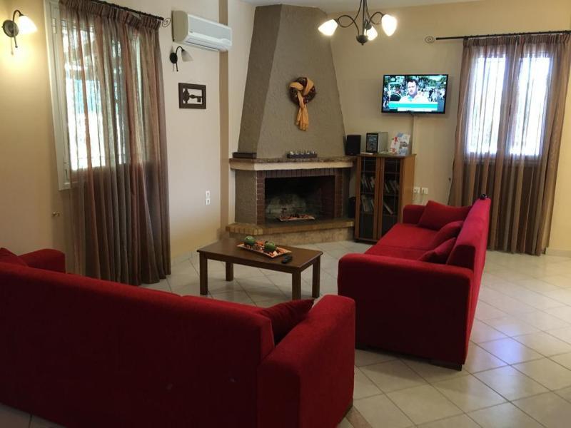 Planos Apartments 3*
