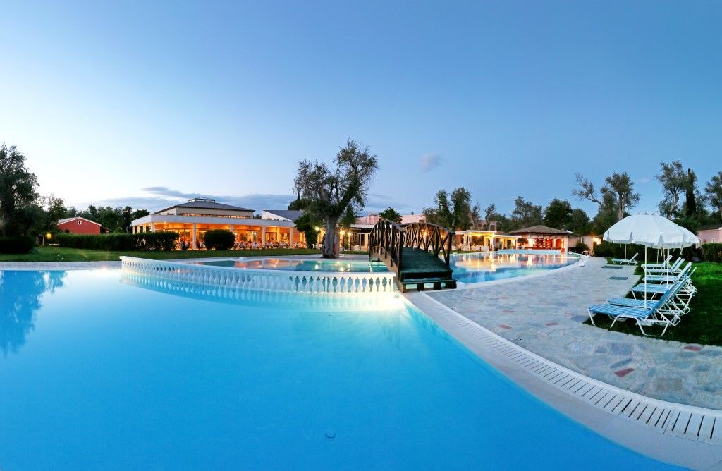 Sentido Apollo Palace Mesongi