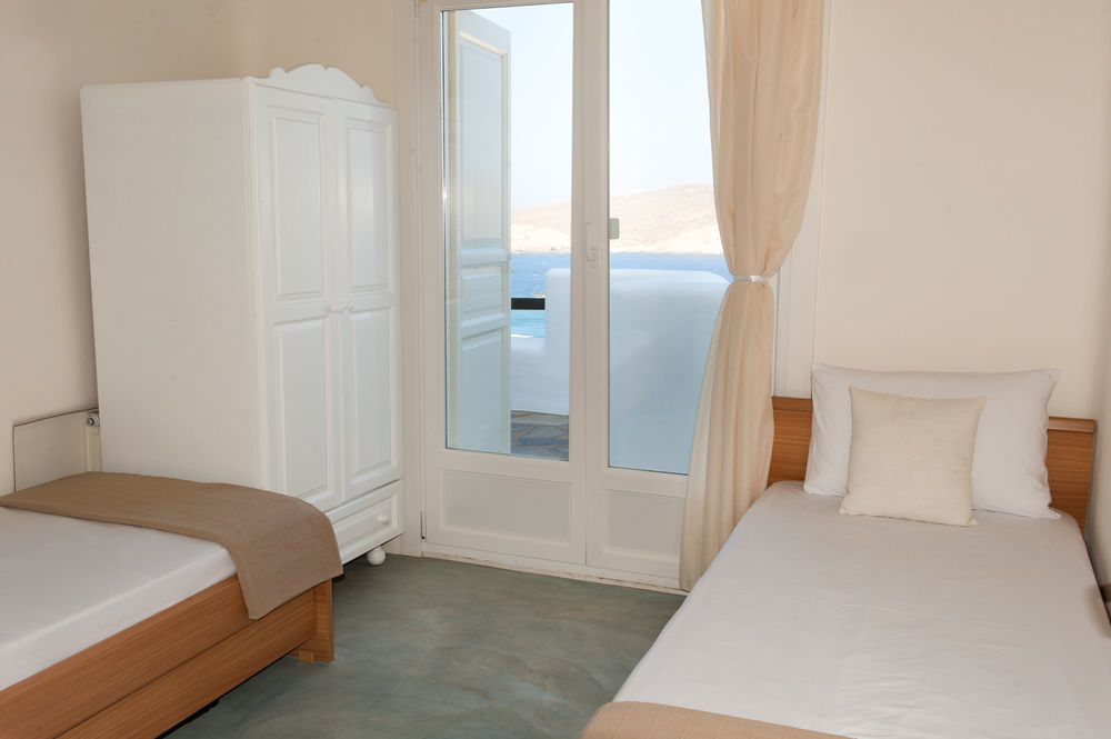 Alexander Mykonos
