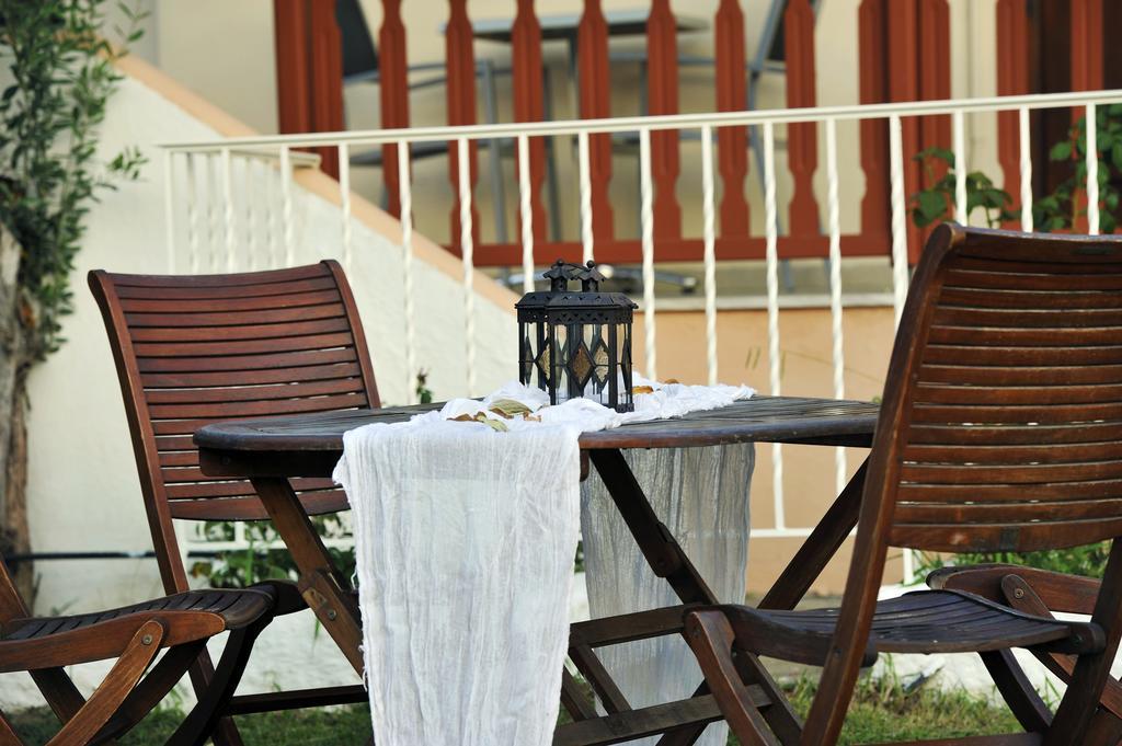 Marina Hotel