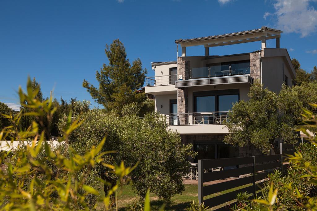 Villa Olivia Estate With Private Swimming Pool