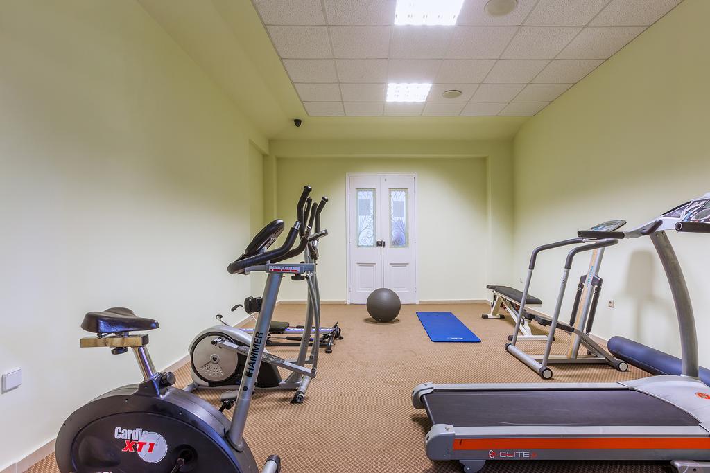 Hotel Kriopigi 4*