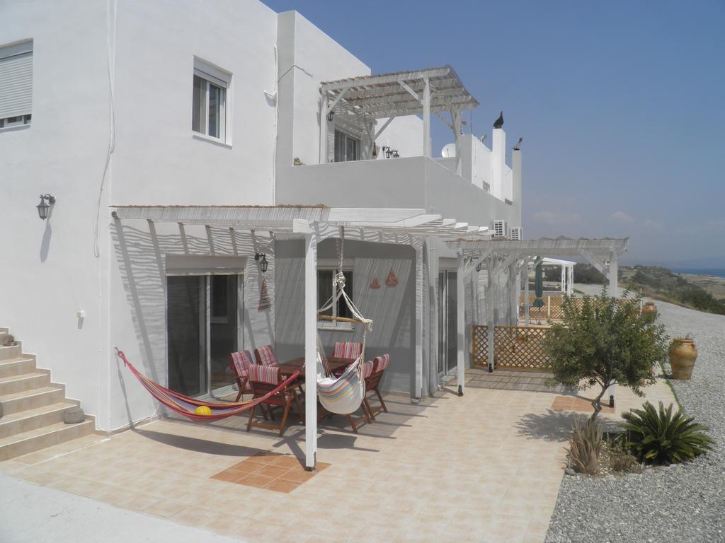 Sea House *