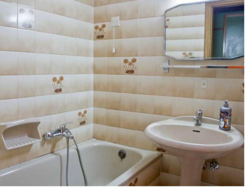 Delfini Hotel 2*