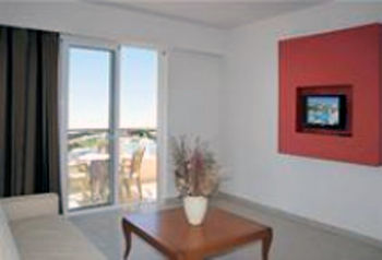 Emerald Aparthotel Kremasti (Rhodes)