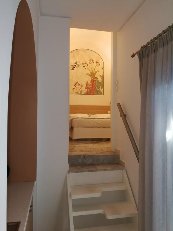 Hippocampus Hotel
