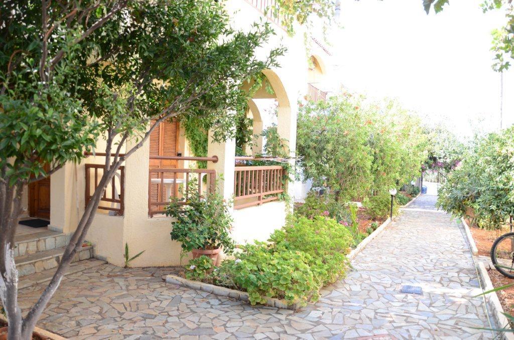 Alex Home Apartments
