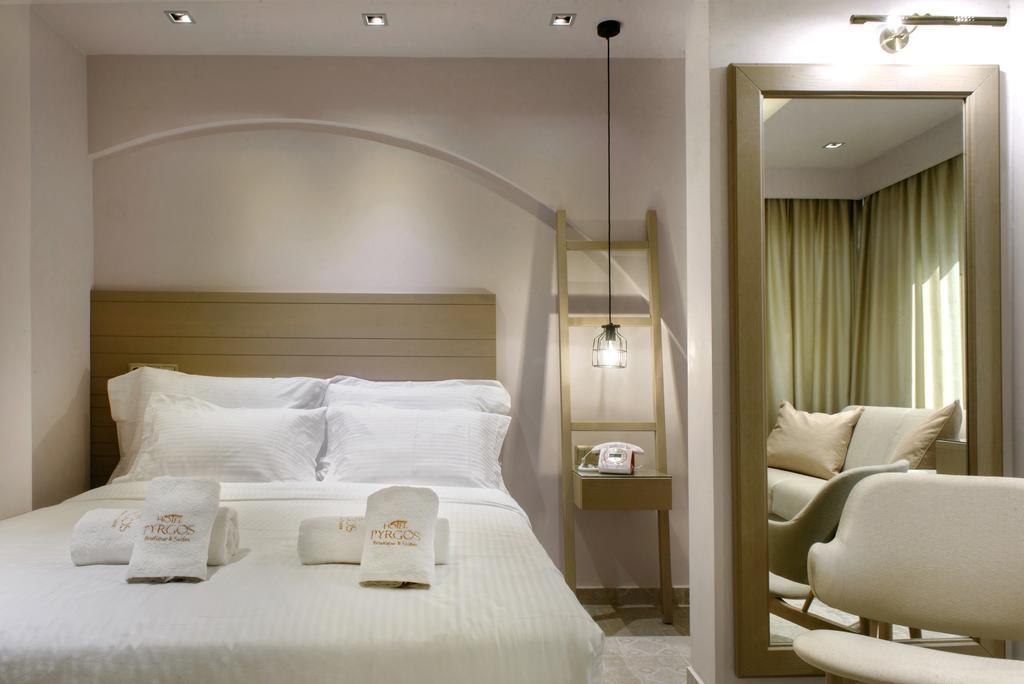 Hotel Pyrgos 2*