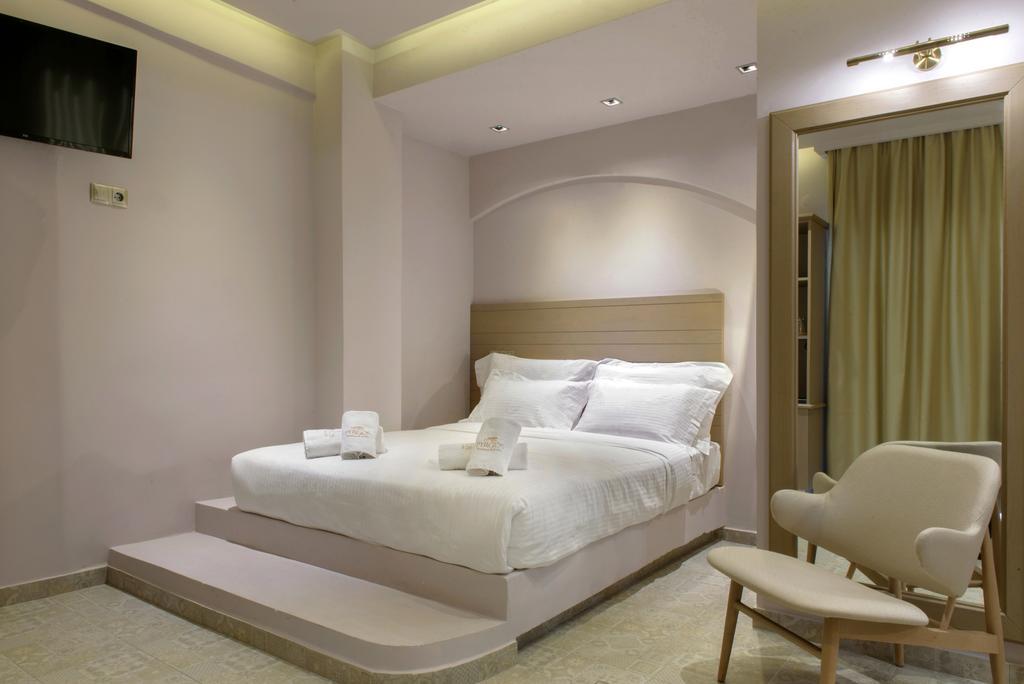 Hotel Pyrgos 2*