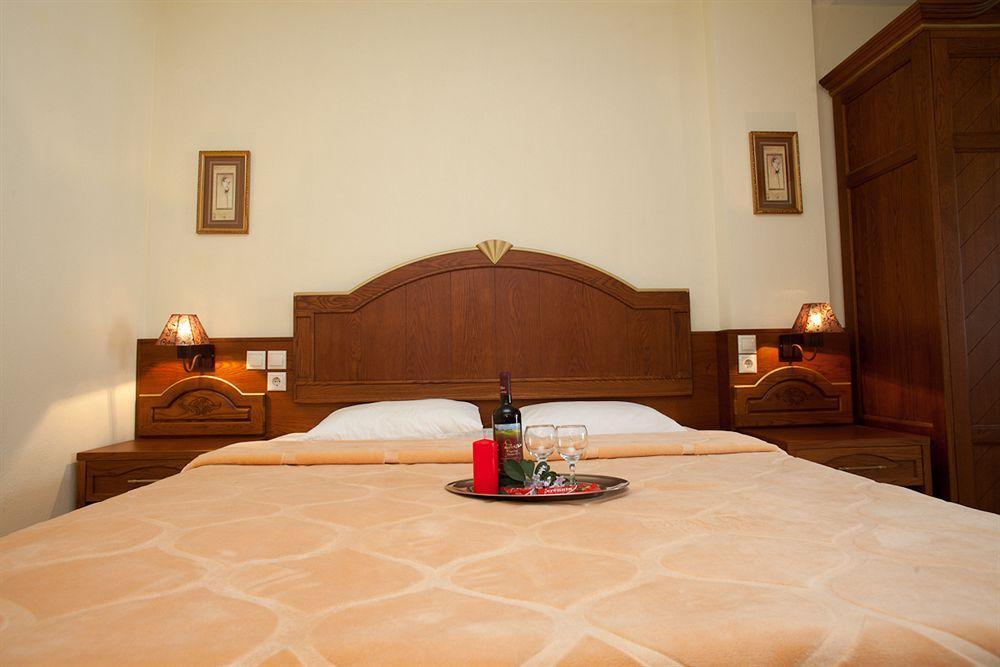 Blue Sea 3* Toroni