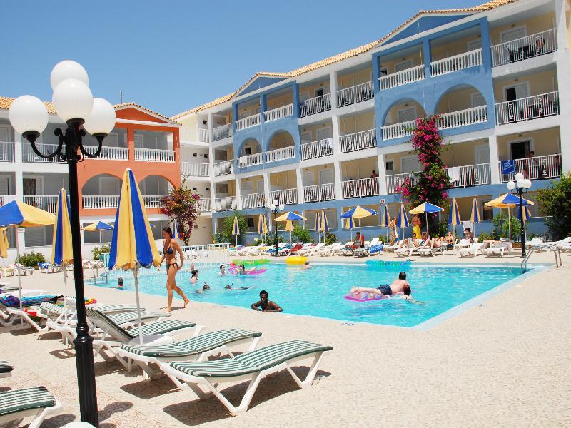 Planos Apartments Hotel 3*