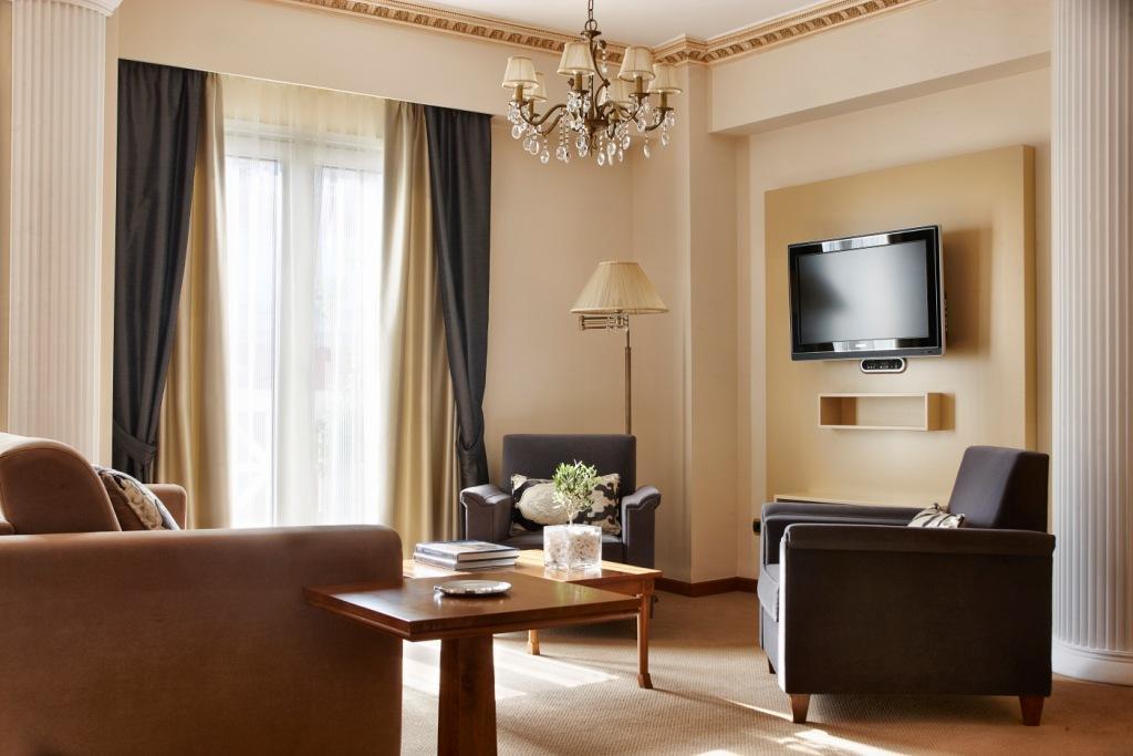 Hotel Ava And 4*