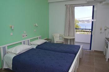 Albatross Aparthotel