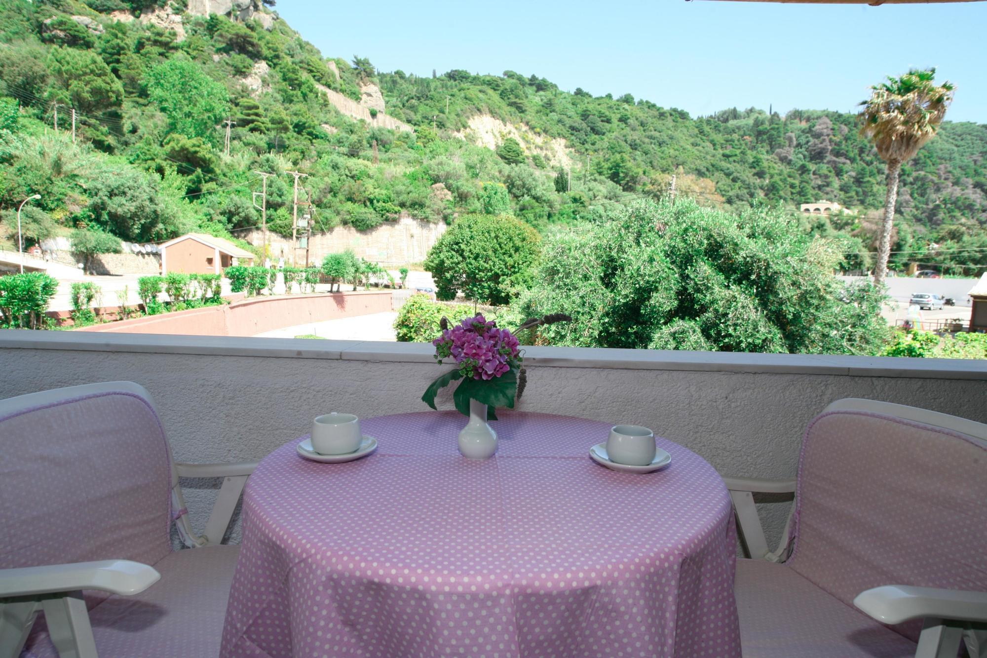 Corfu Menigos Aparthotel