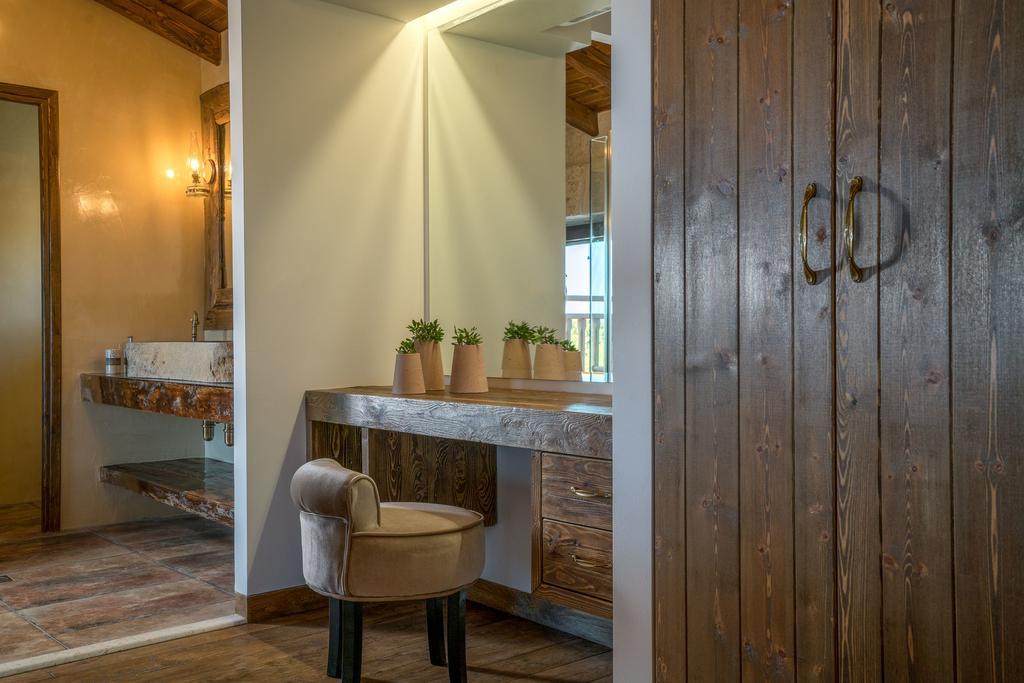 Amara Villa