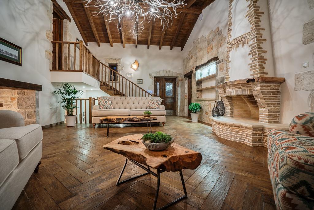 Amara Villa