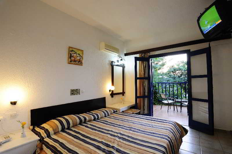 Elpida Village 4* Istro