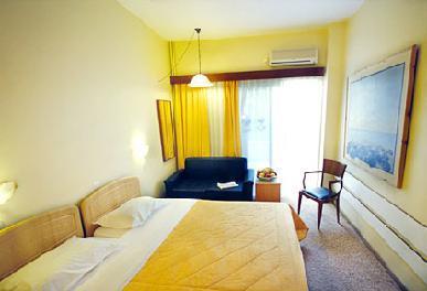Lydia Hotel 3*