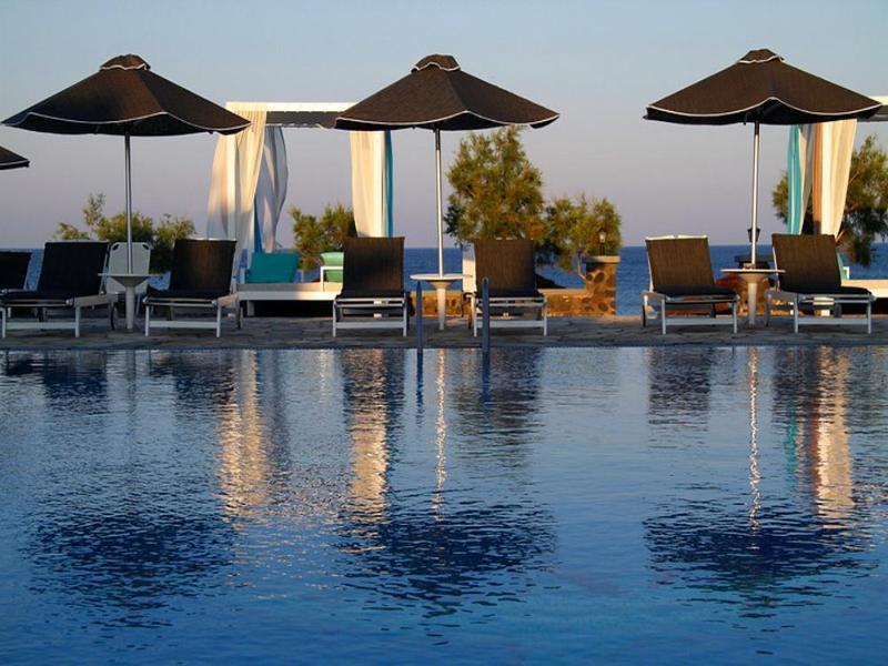Mediterranean Palace Monolithos (Santorini)