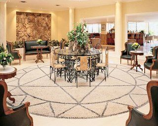 Metropolitan Capsis Club Hotel
