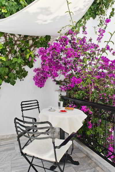 Galatia Hotel