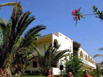 Marinos Hotel