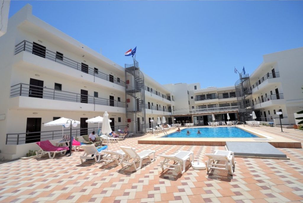 Santa Marina Aparthotel
