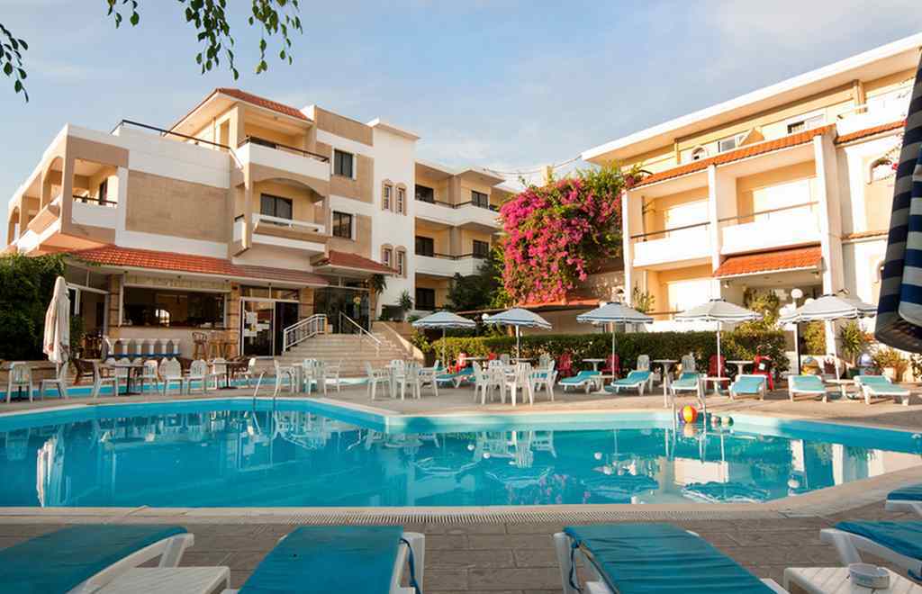 Kassandra Aparthotel 3*