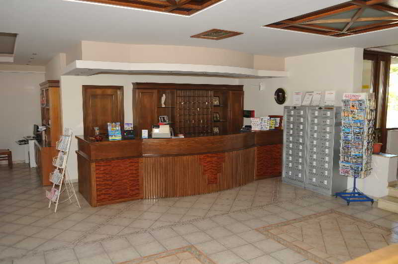 Nefeli Hotel