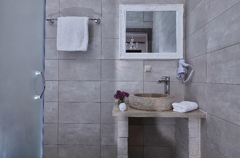 Orelia Cretan & Deluxe Kamilari