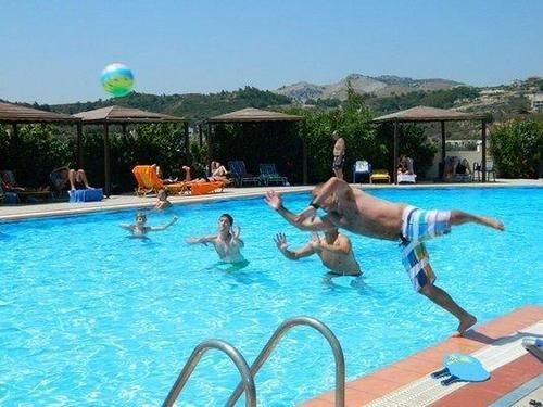 Hotel Telhinis & 2*