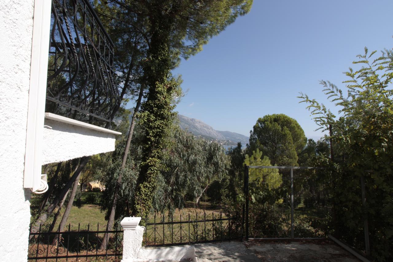 Apartment Alexandros