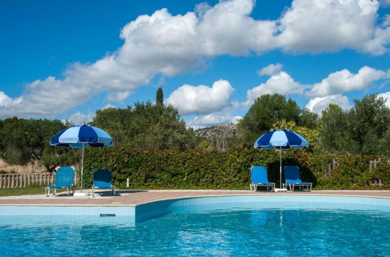 Leventis Complex With Sharing Pool * Spartia (Kefalonia)