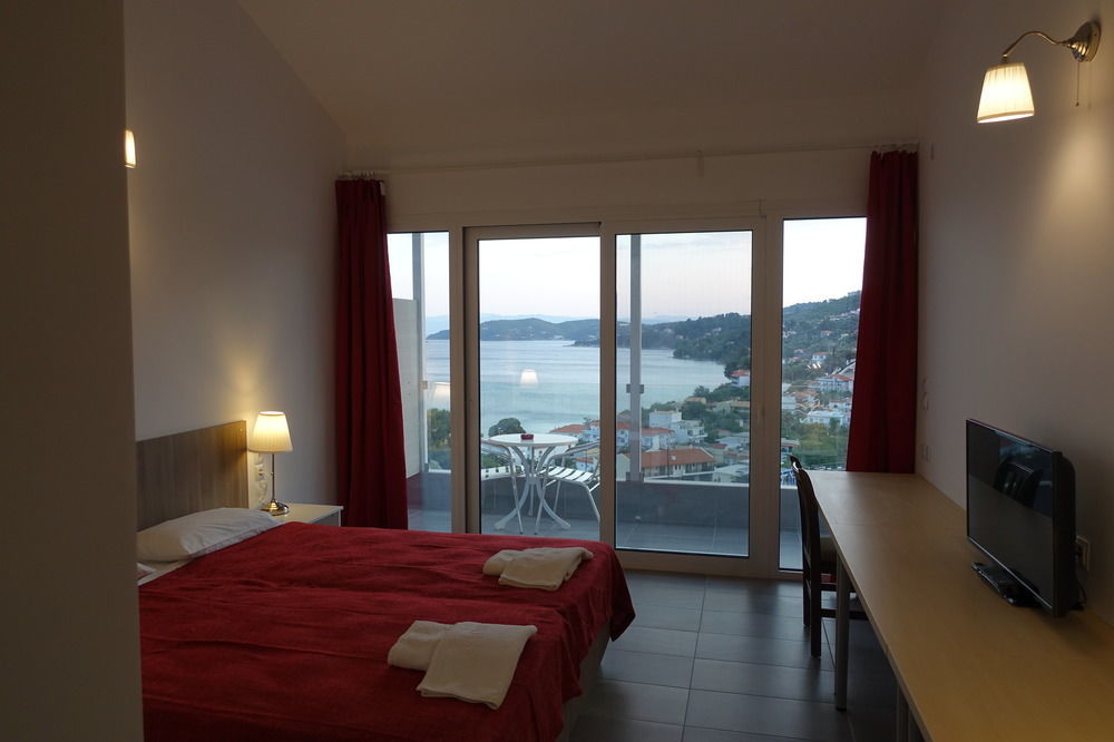 Hotel Rene Hotel 2*