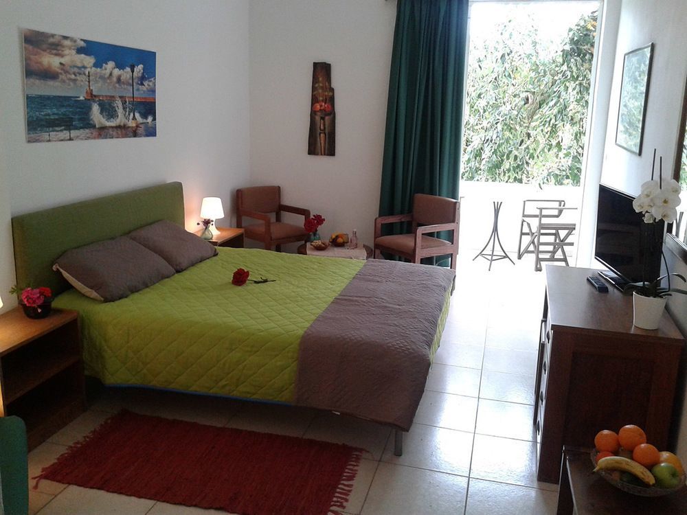 Rea 3* Stavros (Crete)