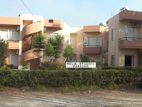 Melia Apartment Kato Daratso