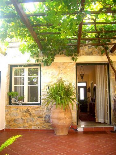 Guest house Hariklia Rent Zaros